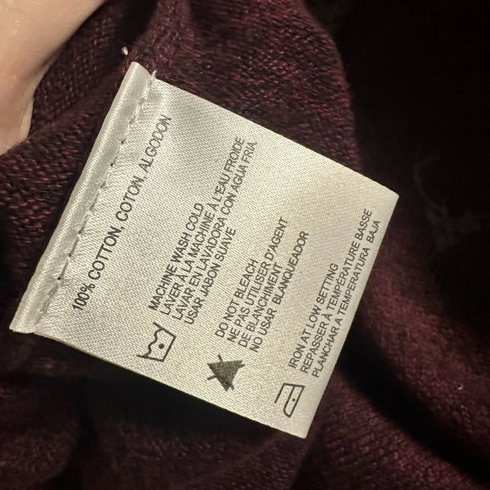 🆕 Heritage Report Collection Sweater Large